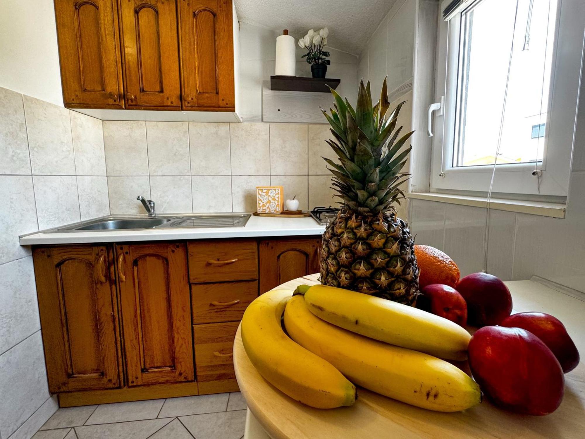 Apartmani Cvangic Vir Exterior foto